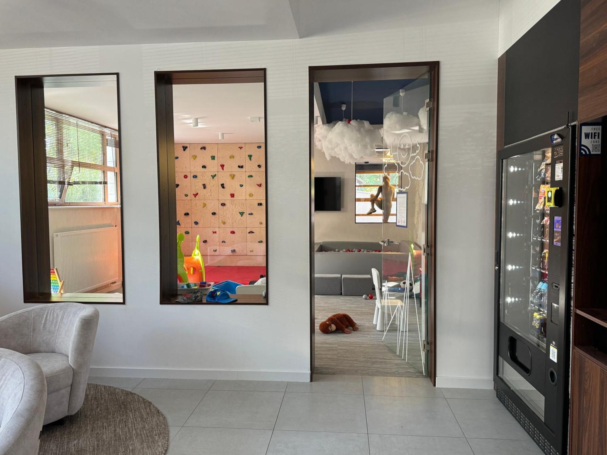 4Summer Kolobrzeg Apartamenty White Blue Sauna & Fitness & Parking 100 Metrow Do Pieknej Szerokiej Piaszczystej Plazy, Wspanialy Widok Z Duzego Tarasu! 100 Meter Zu Einem Schoenen Breiten Sandstrand, Herrliche Aussicht Von Einer Grossen Terrasse! Экстерьер фото