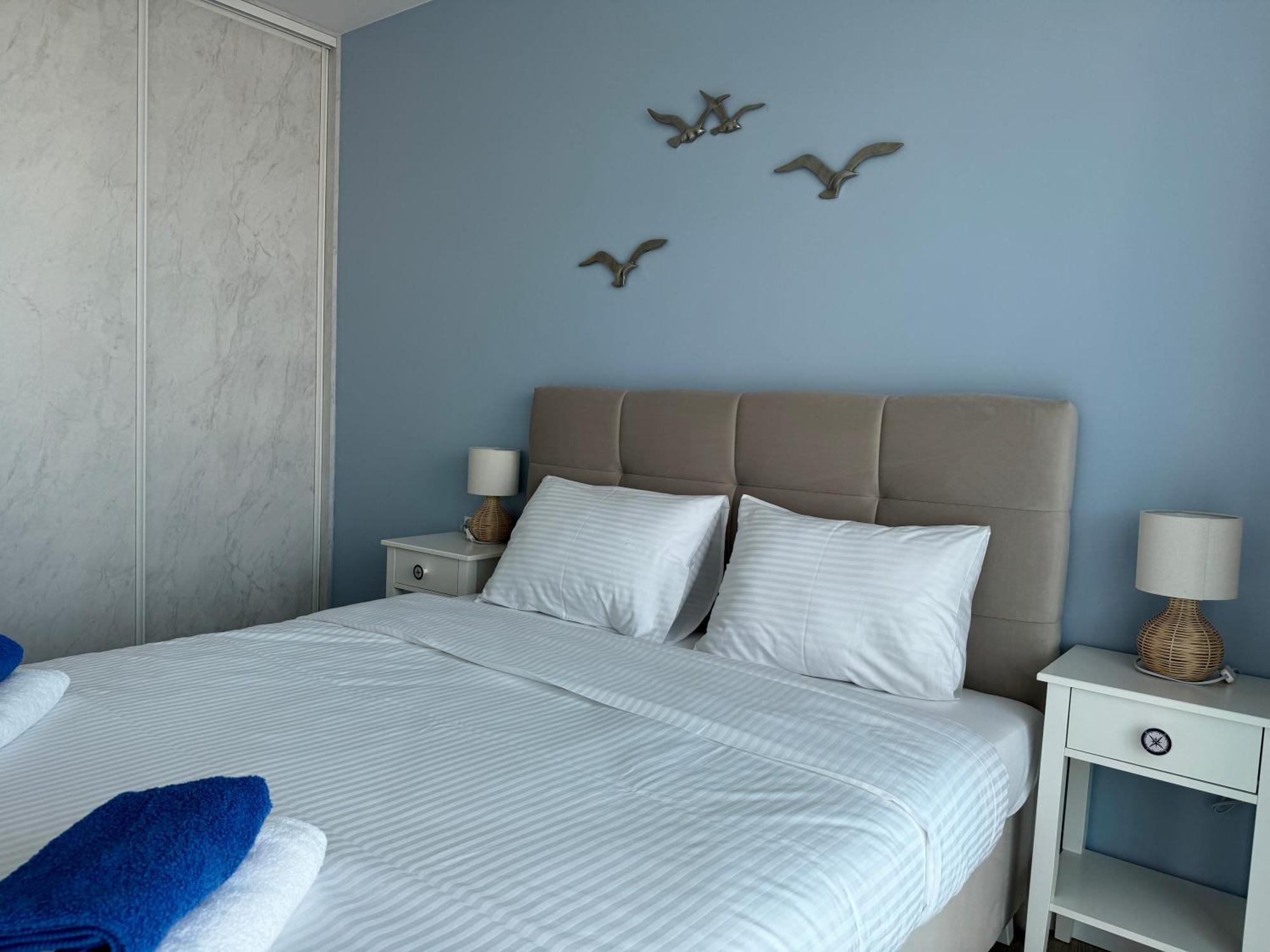 4Summer Kolobrzeg Apartamenty White Blue Sauna & Fitness & Parking 100 Metrow Do Pieknej Szerokiej Piaszczystej Plazy, Wspanialy Widok Z Duzego Tarasu! 100 Meter Zu Einem Schoenen Breiten Sandstrand, Herrliche Aussicht Von Einer Grossen Terrasse! Экстерьер фото