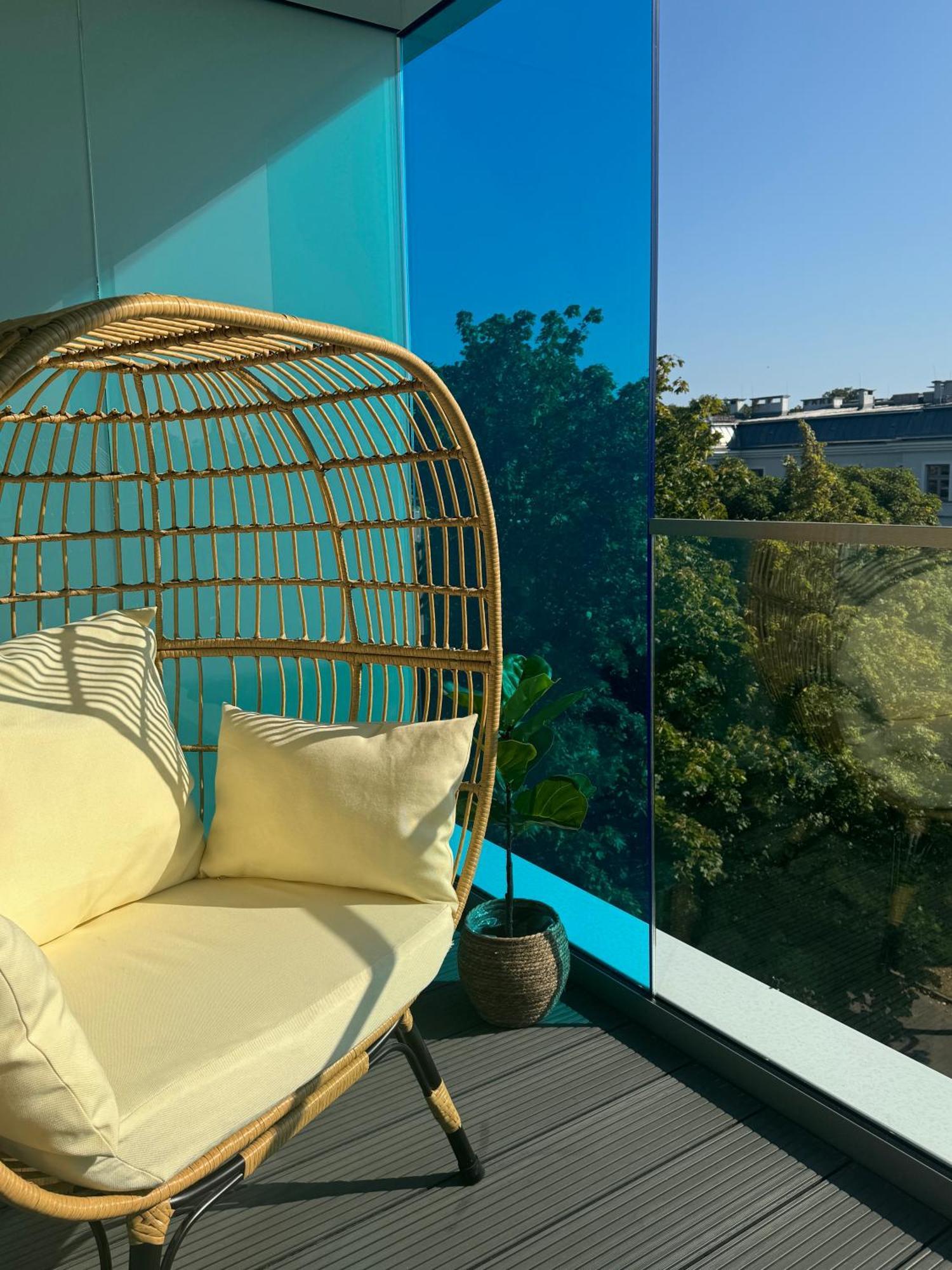 4Summer Kolobrzeg Apartamenty White Blue Sauna & Fitness & Parking 100 Metrow Do Pieknej Szerokiej Piaszczystej Plazy, Wspanialy Widok Z Duzego Tarasu! 100 Meter Zu Einem Schoenen Breiten Sandstrand, Herrliche Aussicht Von Einer Grossen Terrasse! Экстерьер фото